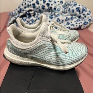Blue/white Parley Ultraboost size 5.5 with box
